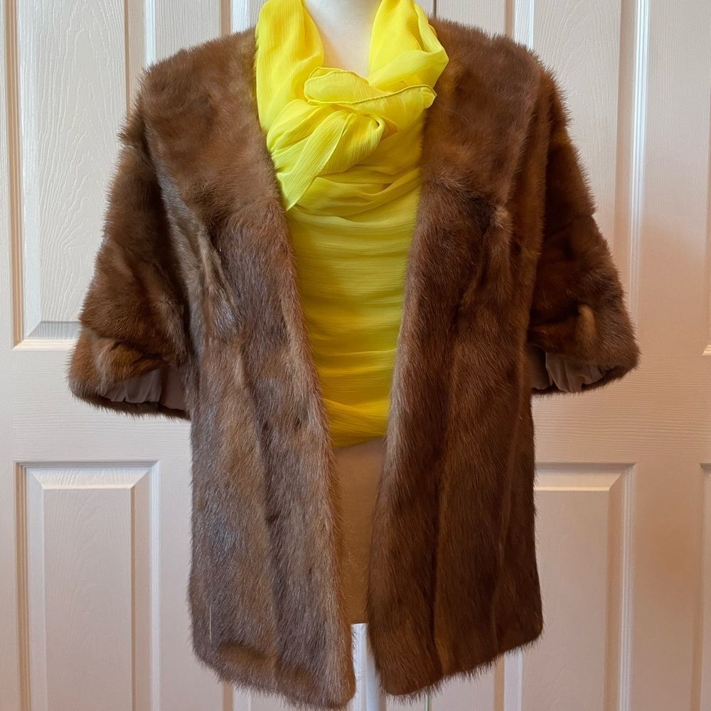 VINTAGE MINK STOLE IN FAWN COLOR BY BAMBERGER’S FUR SALON